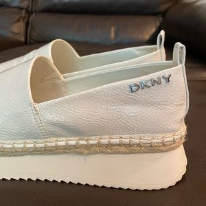 DKNY white slides,